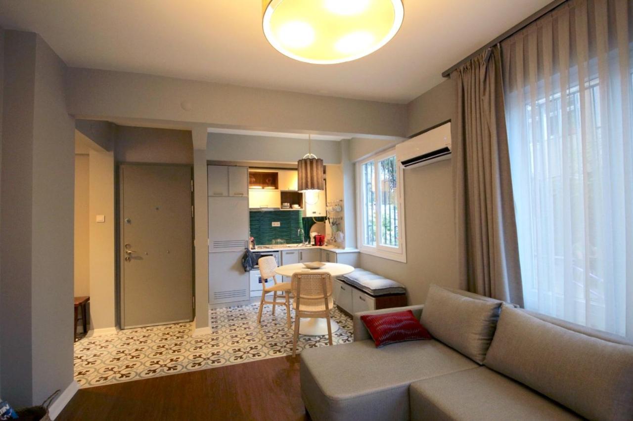 Superior Refurbished Flat In The Heart Of Istanbul Daire Dış mekan fotoğraf